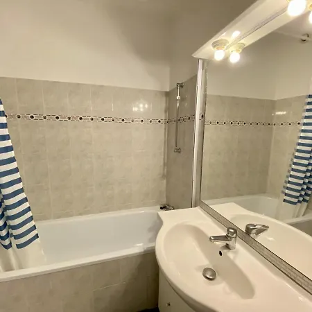 Renove Face A La Mer, 200m De La Sauzaie, Balcons, Wifi, Parking A Proximite - Fr-1-231-224