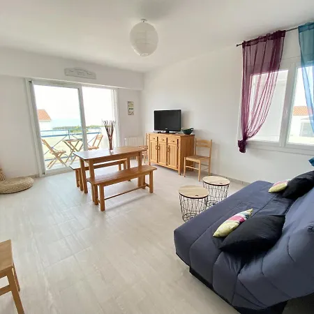 Renove Face A La Mer, 200m De La Sauzaie, Balcons, Wifi, Parking A Proximite - Fr-1-231-224 *